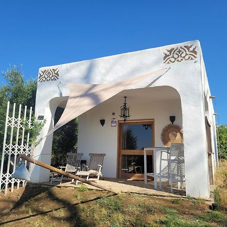 Bungalow -Escapadas En 阿尔科斯-德拉弗龙特拉 外观 照片